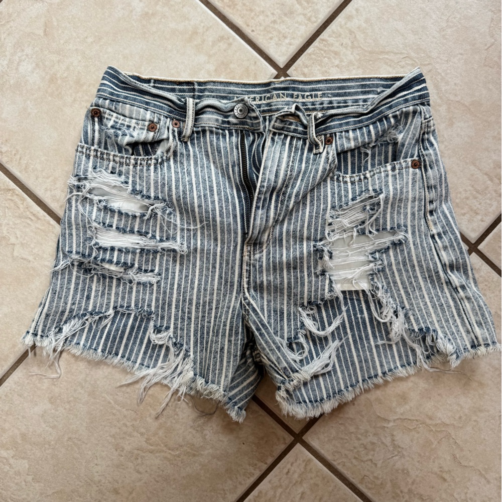 American Eagle Outfitters Blue and White Distressed Jean Shorts
